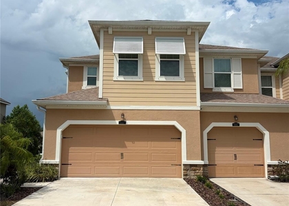 5553 Pleasantview Court - Photo 1