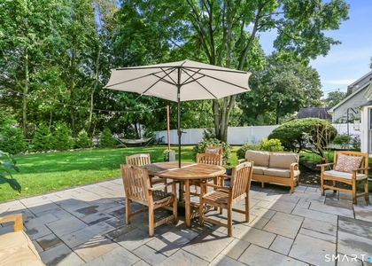 118 Lloyd Drive - Photo 1