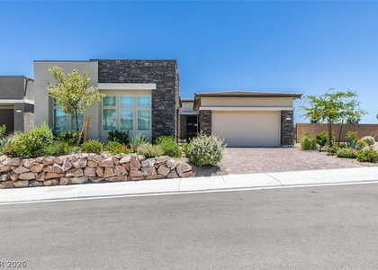 988 Edinburgh Fields Court - Photo 1