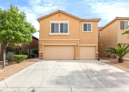 9123 Weeping Hollow Avenue - Photo 1