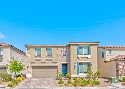 4536 Eagle Nest Peak Street - Photo 1