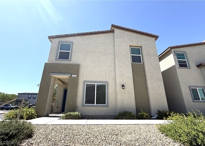 522 Spy Rock Avenue - Photo 1