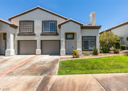 200 Luninborg Street - Photo 1