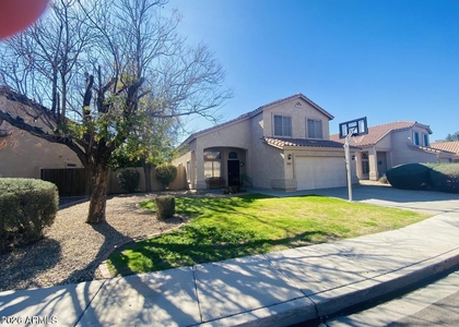 7203 W Irma Lane - Photo 1
