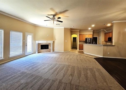 7569 Glasshouse Walk - Photo 1
