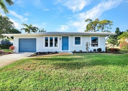 54 Hilo Court - Photo 1