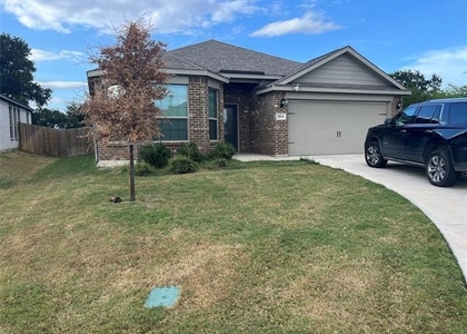 2014 Sandalwood Way - Photo 1