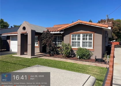 4532 Walnut - Photo 1