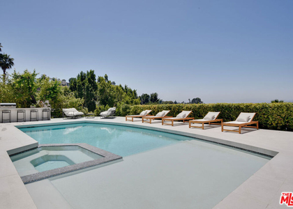 8908 Alto Cedro Drive - Photo 1