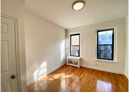 108 Mac Dougal Street - Photo 1