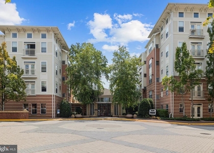 9486 Virginia Center Boulevard - Photo 1