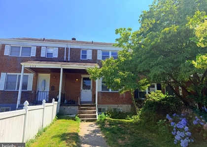 237 Linden Avenue - Photo 1