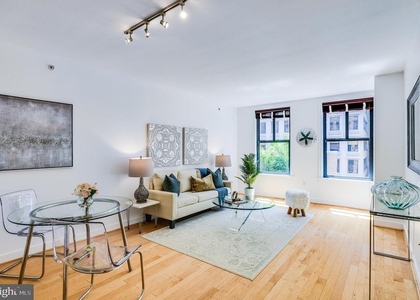 631 D Street Nw - Photo 1