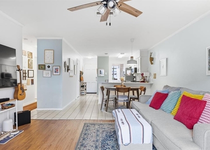 2215 Post Rd - Photo 1