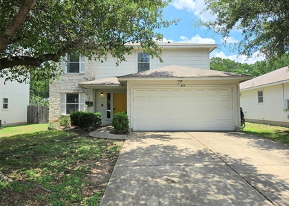 809 Sheraton Ave - Photo 1