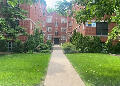 3932 N Keeler Avenue - Photo 1