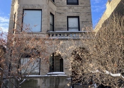 2022 N Seminary Avenue - Photo 1