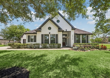 4419 Convento Drive - Photo 1