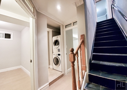 East 100th Street - Photo 1