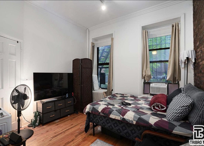  West 22nd Street - Photo 1