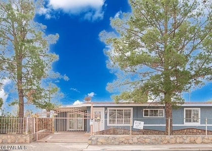 7632 Franklin Drive - Photo 1