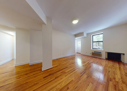  East 78th Street - Photo 1