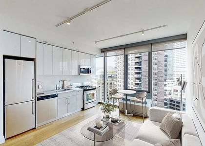 550 West 54th Street - Photo 1