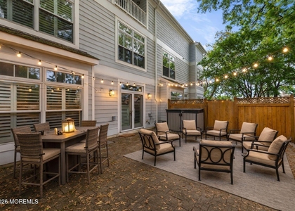 162a Main Street - Photo 1