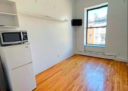 Saint Marks Place - Photo 1