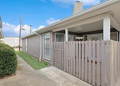 7652 Ronnie Drive - Photo 1