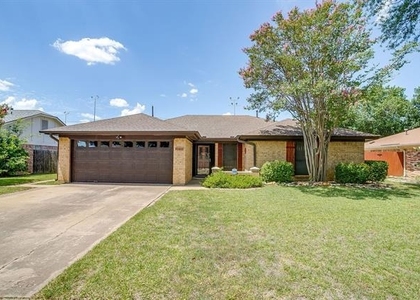 2400 Westpark Way Circle - Photo 1