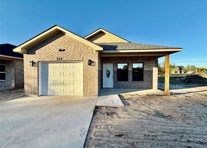 308 Sw 14th Street - Photo 1
