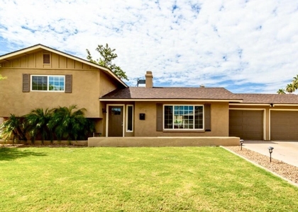 919 E La Jolla Drive - Photo 1