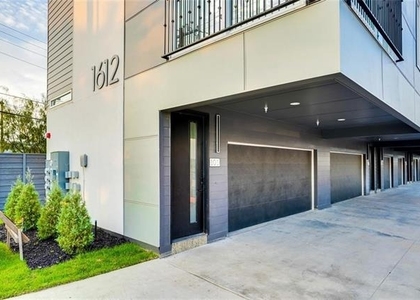 1612 Bennett Avenue - Photo 1