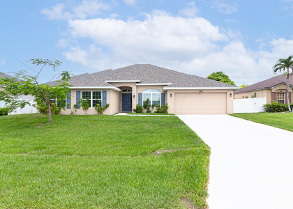 1399 Sw Edinburgh Drive - Photo 1