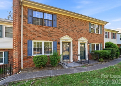 8846 Hunter Ridge Drive - Photo 1