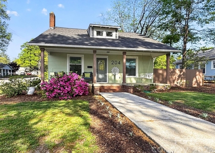 204 E Mcneely Avenue - Photo 1