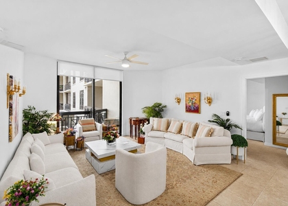 801 S Olive Avenue - Photo 1