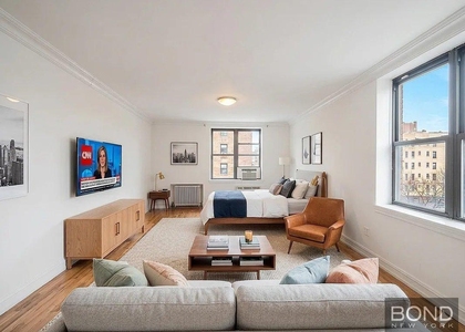 East 36th Street - Photo 1