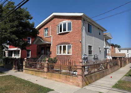 14302 222nd Street - Photo 1