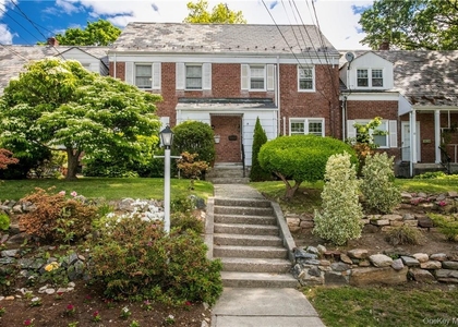 8 Elkan Road - Photo 1