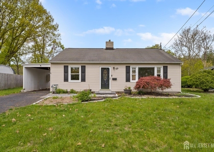 49 Louis Avenue - Photo 1
