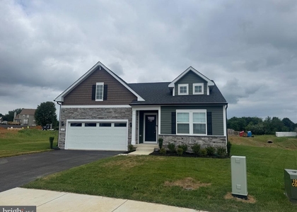 151 Capulet Court - Photo 1