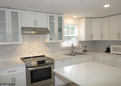 8406 Woodford Court - Photo 1