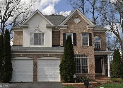 10084 Daniels Run Way - Photo 1