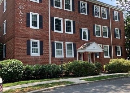 2980 S Columbus Street - Photo 1