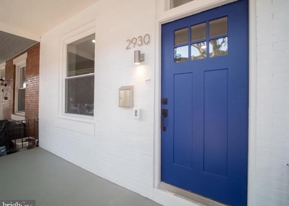 2930 Nicholas Street - Photo 1