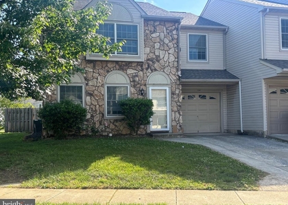 114 Carriage Lane - Photo 1