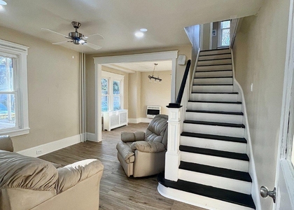 321 Union Avenue - Photo 1
