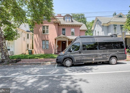 217 S Prospect Street - Photo 1